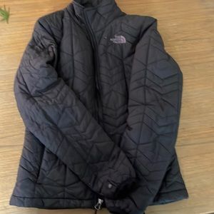 North Face Jacket (puff)